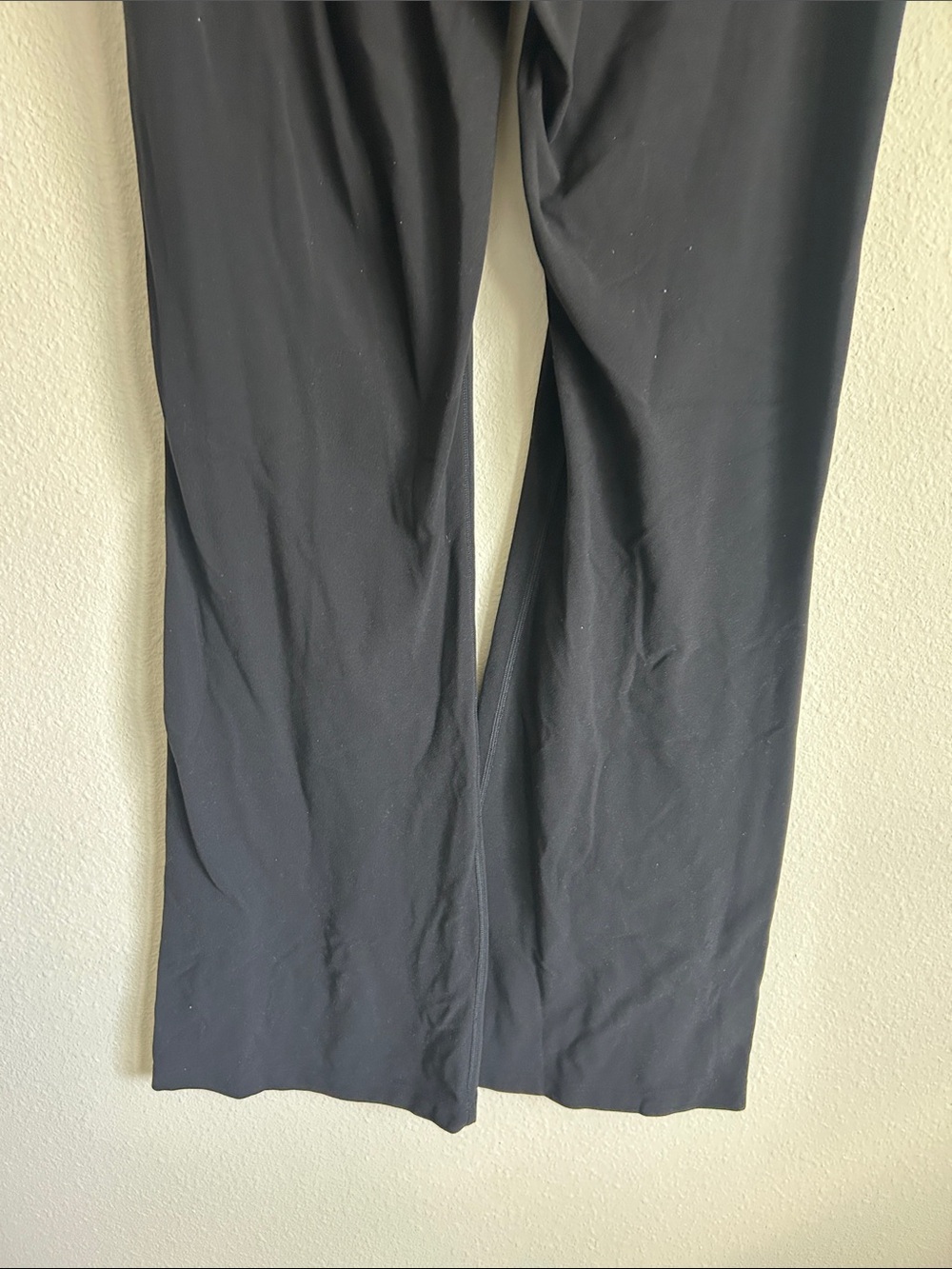 Lululemon black high waist flared leggings - Picture 5 of 11